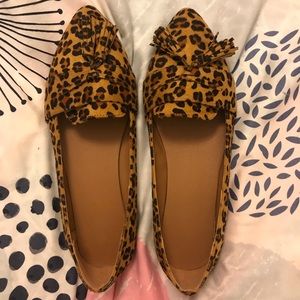 Leopard Print Pointed Toe Flats/Loafer